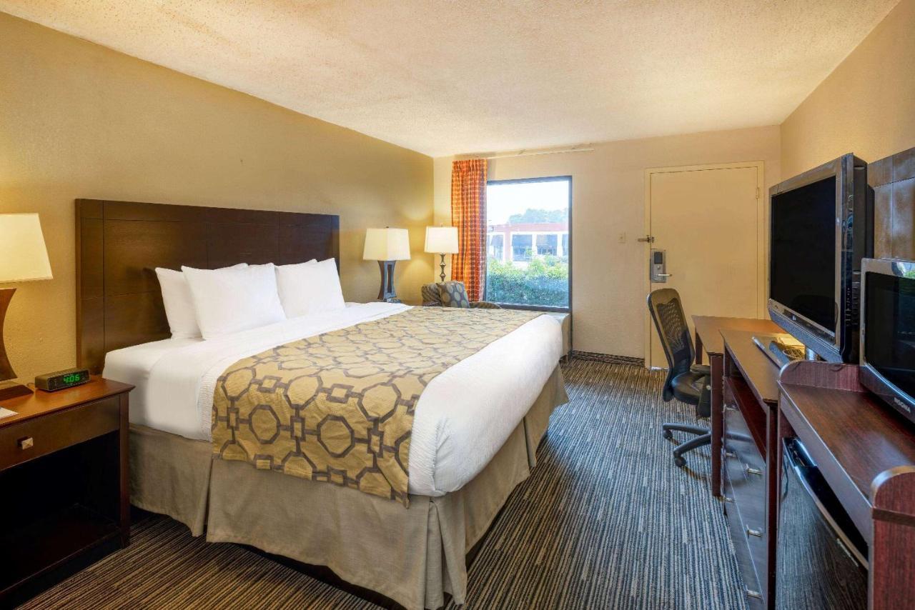 Hotel Baymont By Wyndham Ga