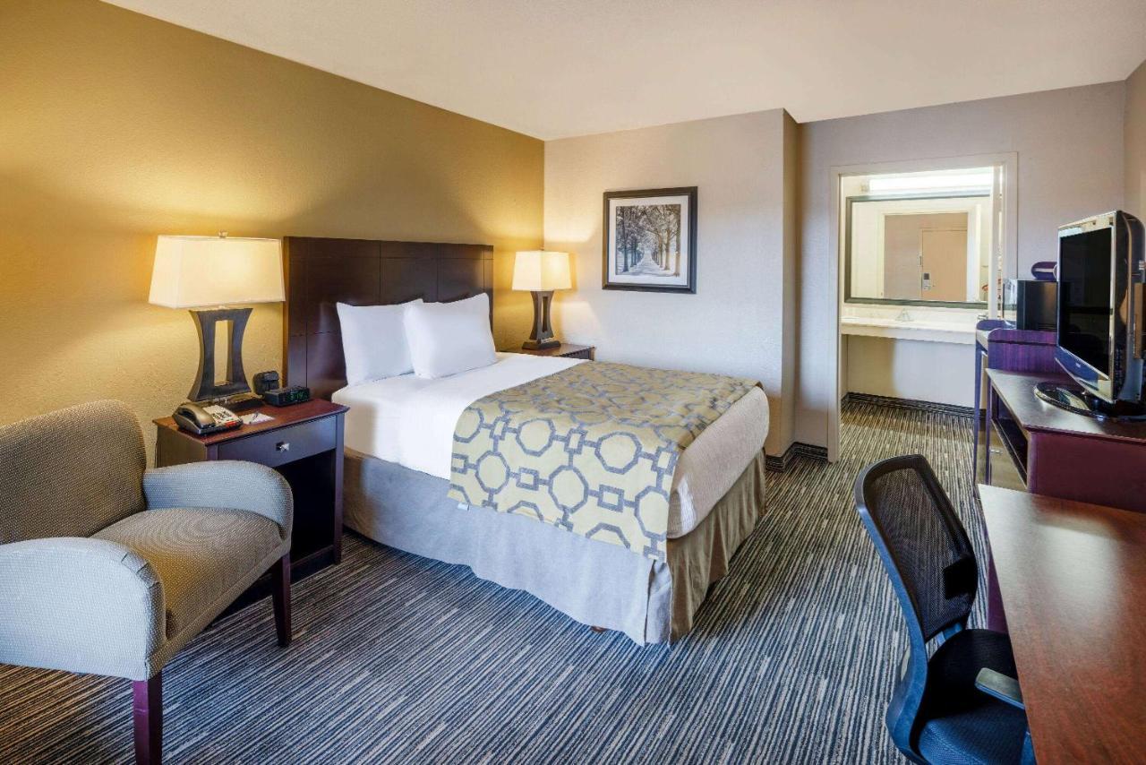 Baymont By Wyndham Ga Hotel Columbus