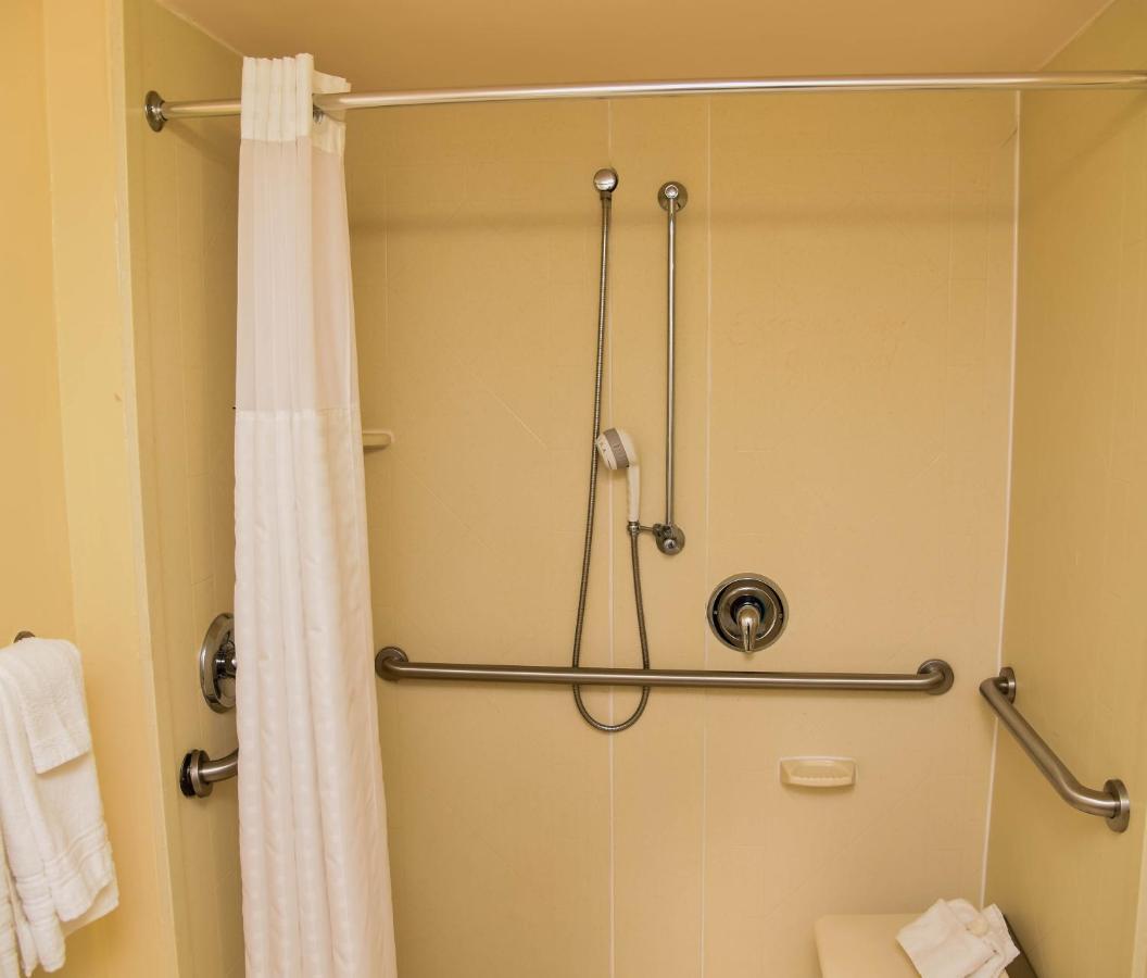 Baymont By Wyndham Ga Hotel
