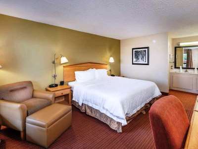 Baymont By Wyndham Ga Hotel